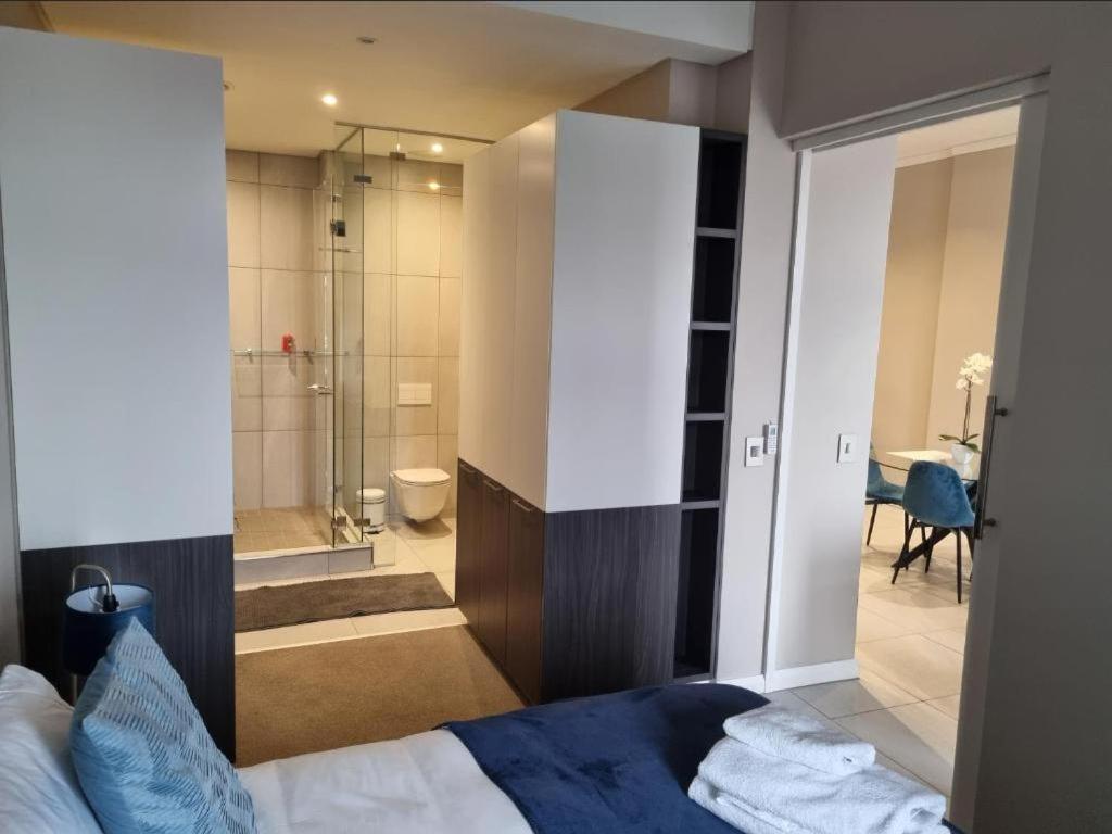 Menlyn Maine Apartments Pretoria Exterior photo